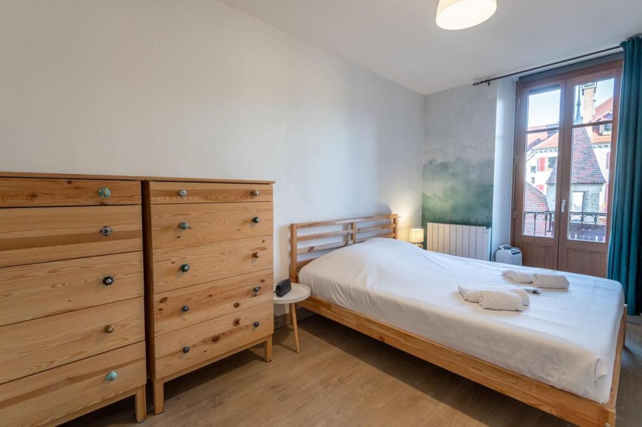 Reflet Des Alpes Furnished Flat Apartment อานซี ภายนอก รูปภาพ